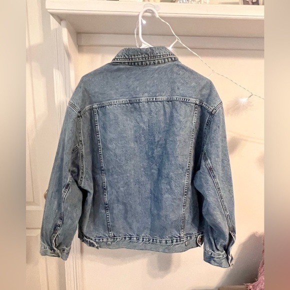 FINAL PRICR WE ARE DENIM. WHO ARE YOU? Men’s Jean Jacket - Picture 4 of 11